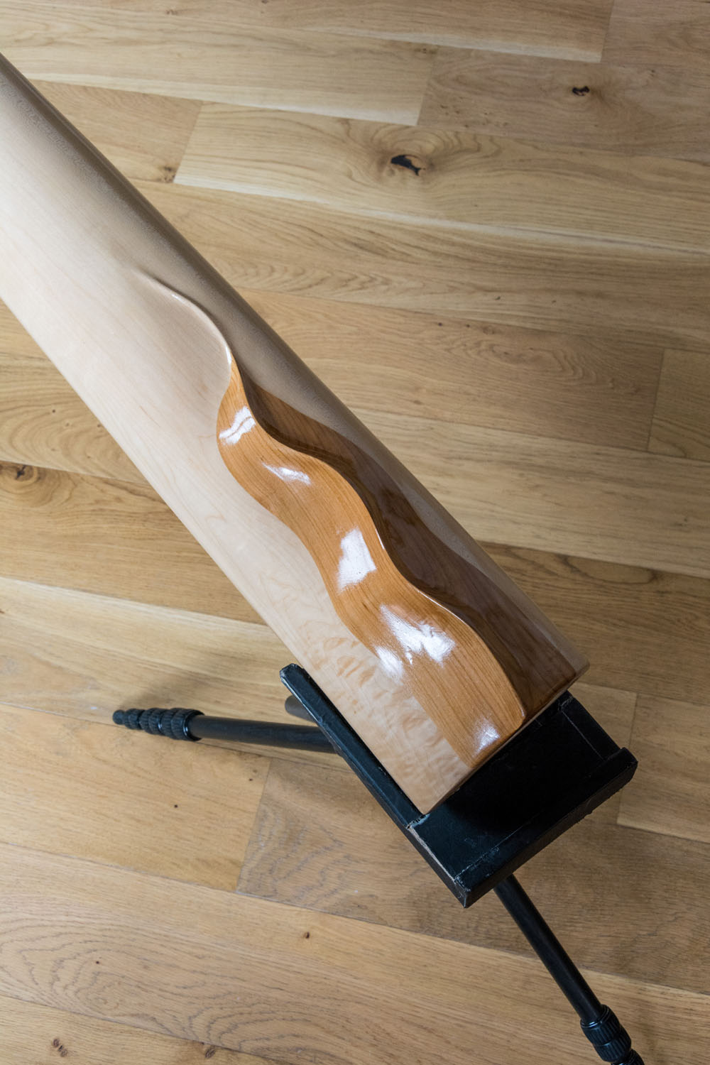 Didgeridoo nommé Chartreuse, en Mi, tout droit, fabriqué en bois d'érable